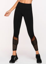 Load image into Gallery viewer, Speedster Booty AB Tight black Lorna Jane Brussels La Woman Touch