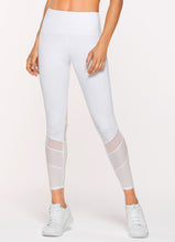Load image into Gallery viewer, Speedster Booty AB Tight white Lorna Jane Brussels La Woman Touch